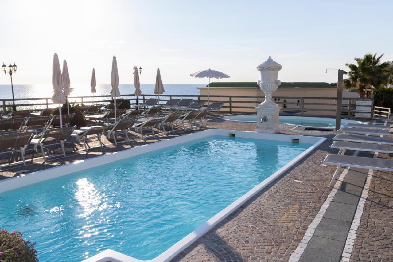 Baia delle Sirene Club Resort Ischia Esterno foto