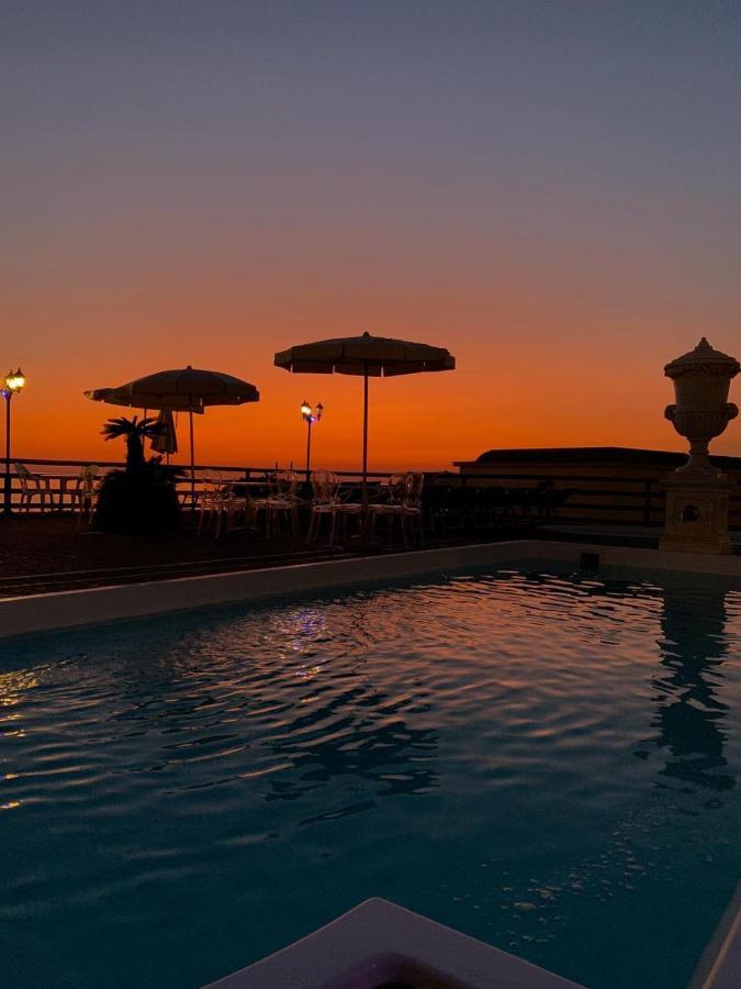 Baia delle Sirene Club Resort Ischia Esterno foto