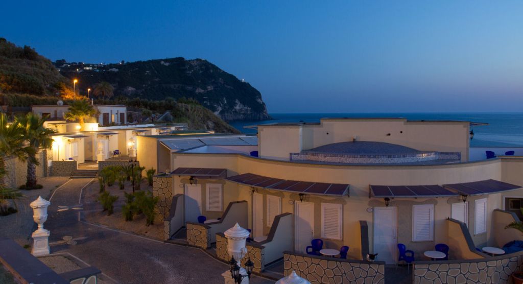 Baia delle Sirene Club Resort Ischia Esterno foto